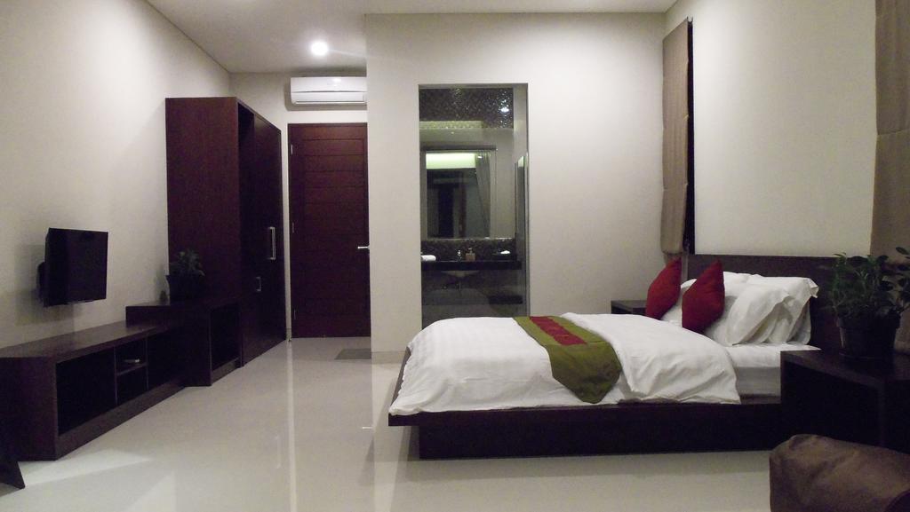 The Arnaya Villa Kuta  Room photo